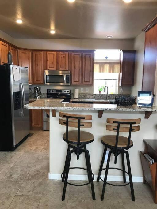 עמוד Local View Pet Friendly Boat Parking Close To Antelope Canyon Horseshoebend מראה חיצוני תמונה