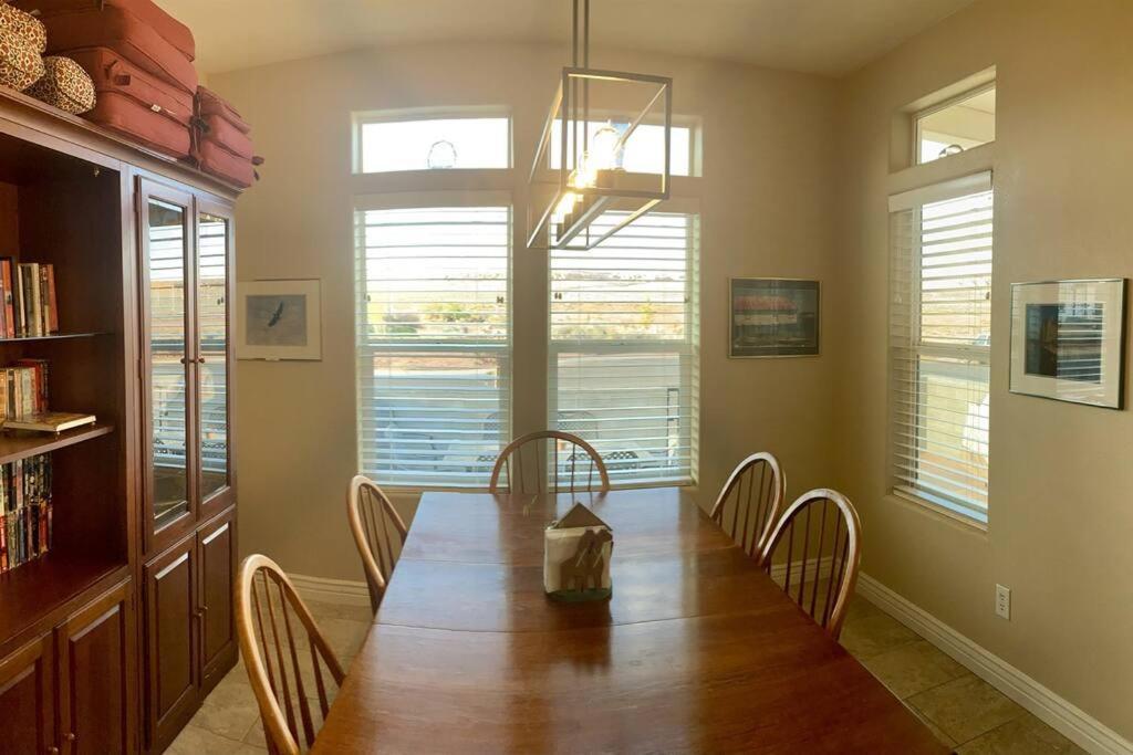 עמוד Local View Pet Friendly Boat Parking Close To Antelope Canyon Horseshoebend מראה חיצוני תמונה