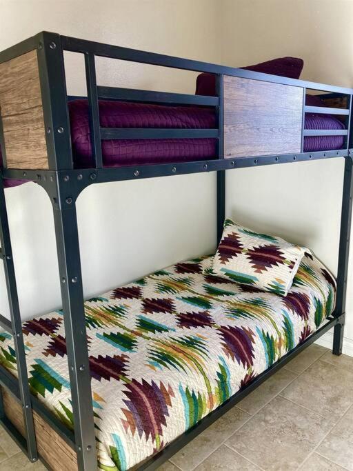 עמוד Local View Pet Friendly Boat Parking Close To Antelope Canyon Horseshoebend מראה חיצוני תמונה