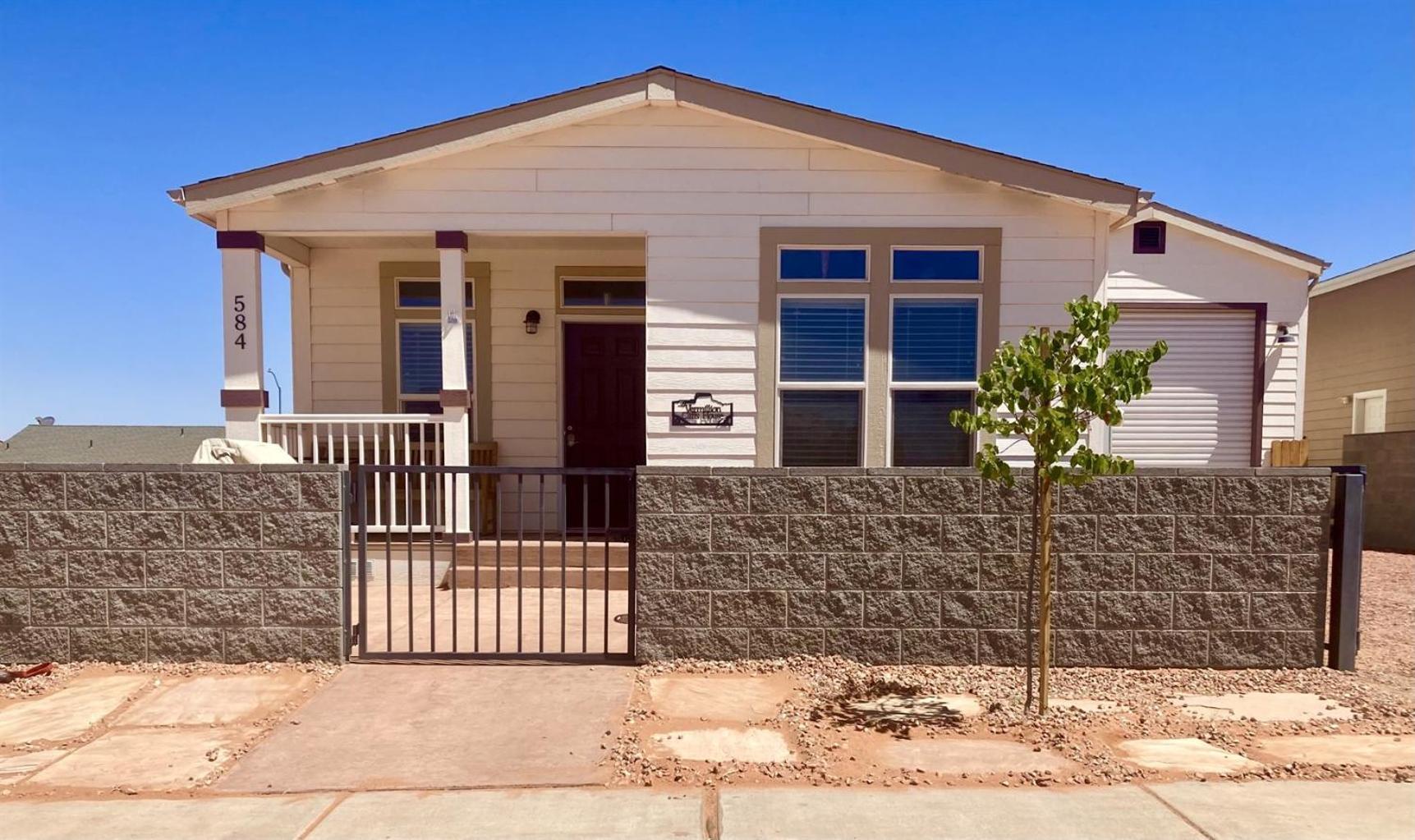 עמוד Local View Pet Friendly Boat Parking Close To Antelope Canyon Horseshoebend מראה חיצוני תמונה
